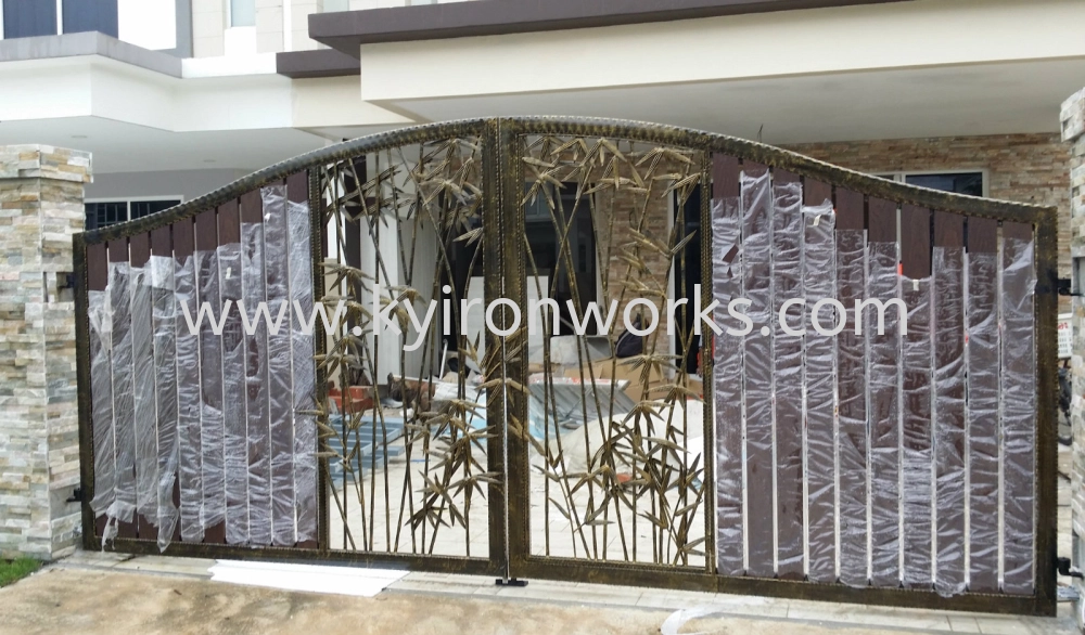 Wrought Iron Aluminium Main Gate (Folding/Swing)