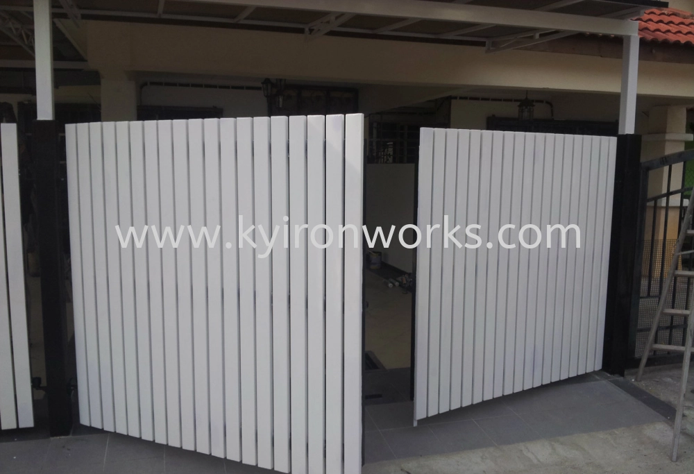 Mild Steel Main Gate(Swing/Folding)-Frame Ms 1x3(1.2)Hollow