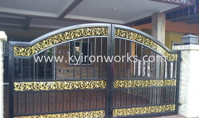 Wrought iron Main Gate (Swing/Folding)