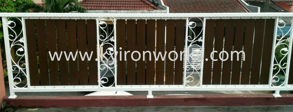 Wrought iron Steel Flower bundle Aluminium Panel (Wood Red Brown)Fencing