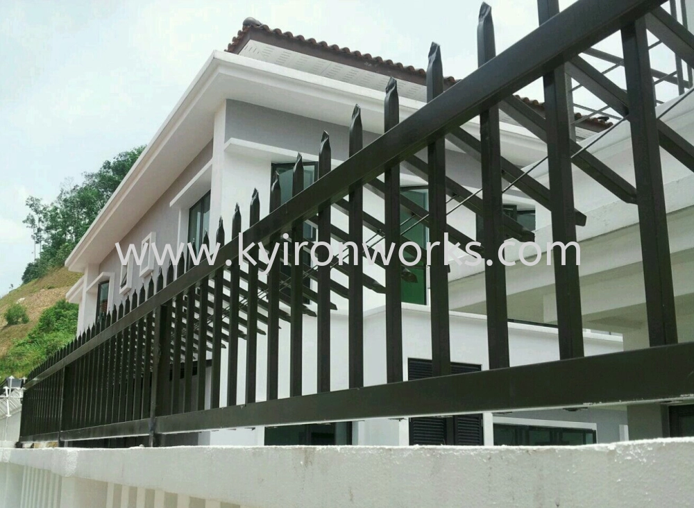 Mild Steel Hollow Fencing