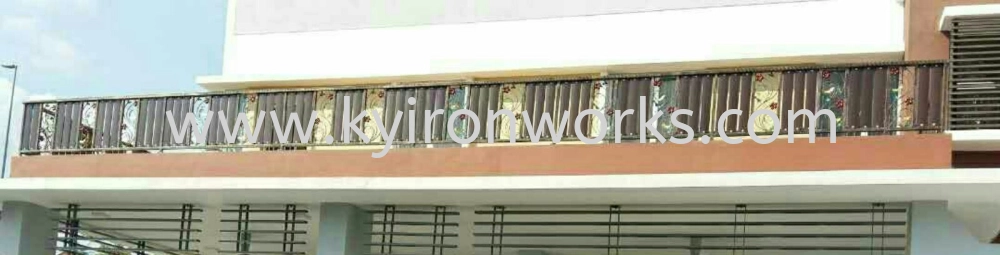 Wrought iron Steel Flower bundle Aluminium Panel (Wood Black Brown)Fencing