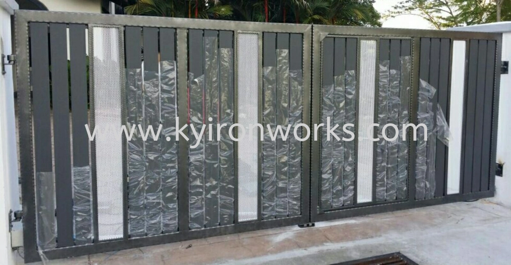 Mild Steel Aluminium/Perforated Plate Main Gate (Folding/Swing)