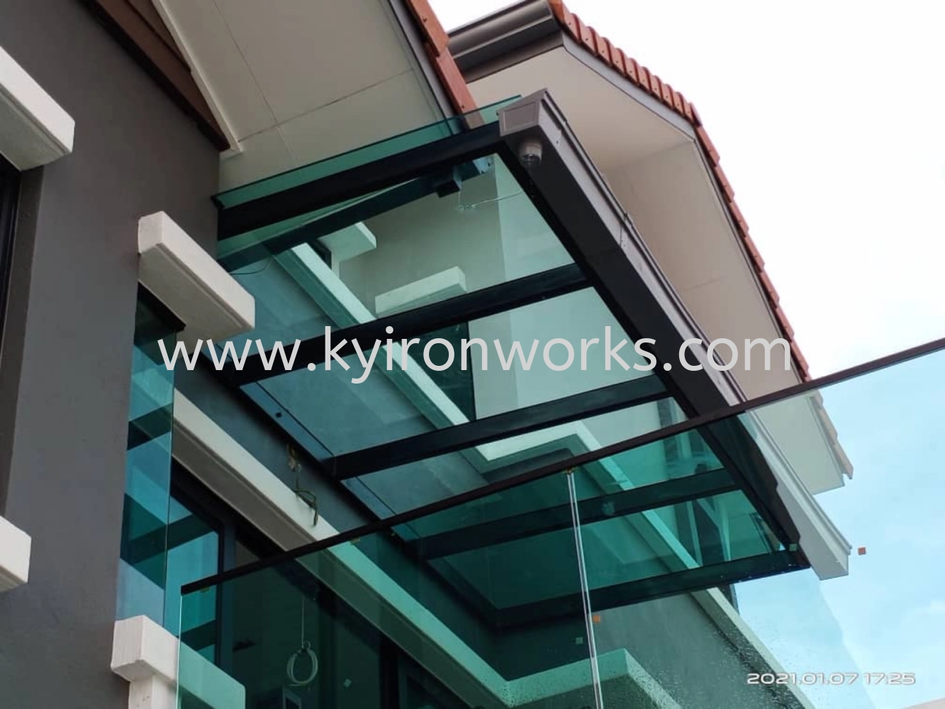Mild Steel Laminate Glass(10mm)Awning-Frame Ms 2x4(1.9)Hollow,Bean Ms 2x5(2.3mm)with PVC Gutter
