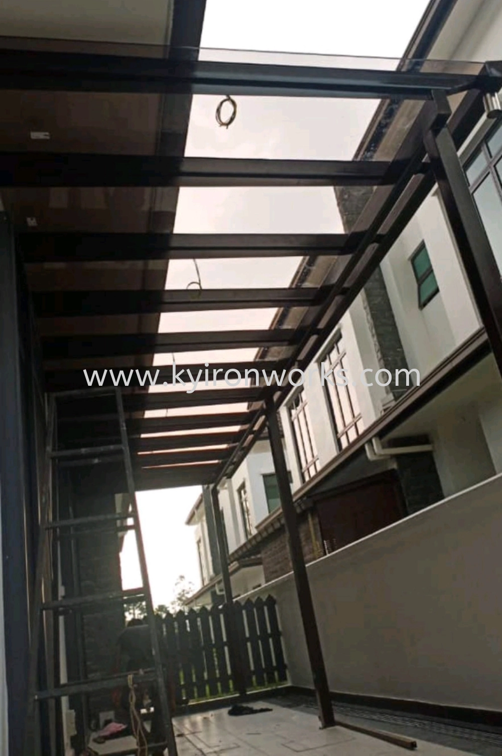 Mild Steel Laminate Glass Roof(10mm)Awning -Frame Ms 2x4(1.9)Hollow ,Bean 2x5(2.3)Hollow ,Pillar Ms 4x4(1.9)Hollow