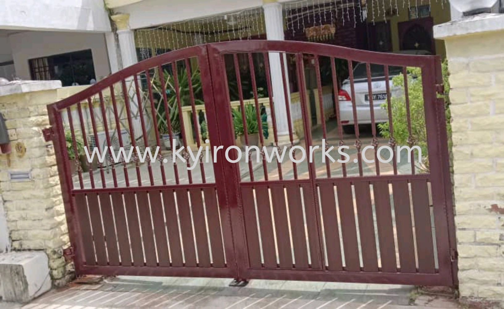 Wrought Iron Aluminium Main Gate (Folding/Swing)