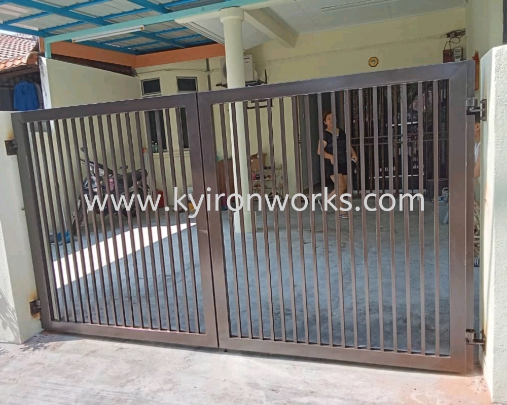 Mild Steel Main Gate(Swing/Folding)-Frame Ms 1 1/2x3(1.6)Hollow & Ms 6/8x6/8(1.0)Hollow