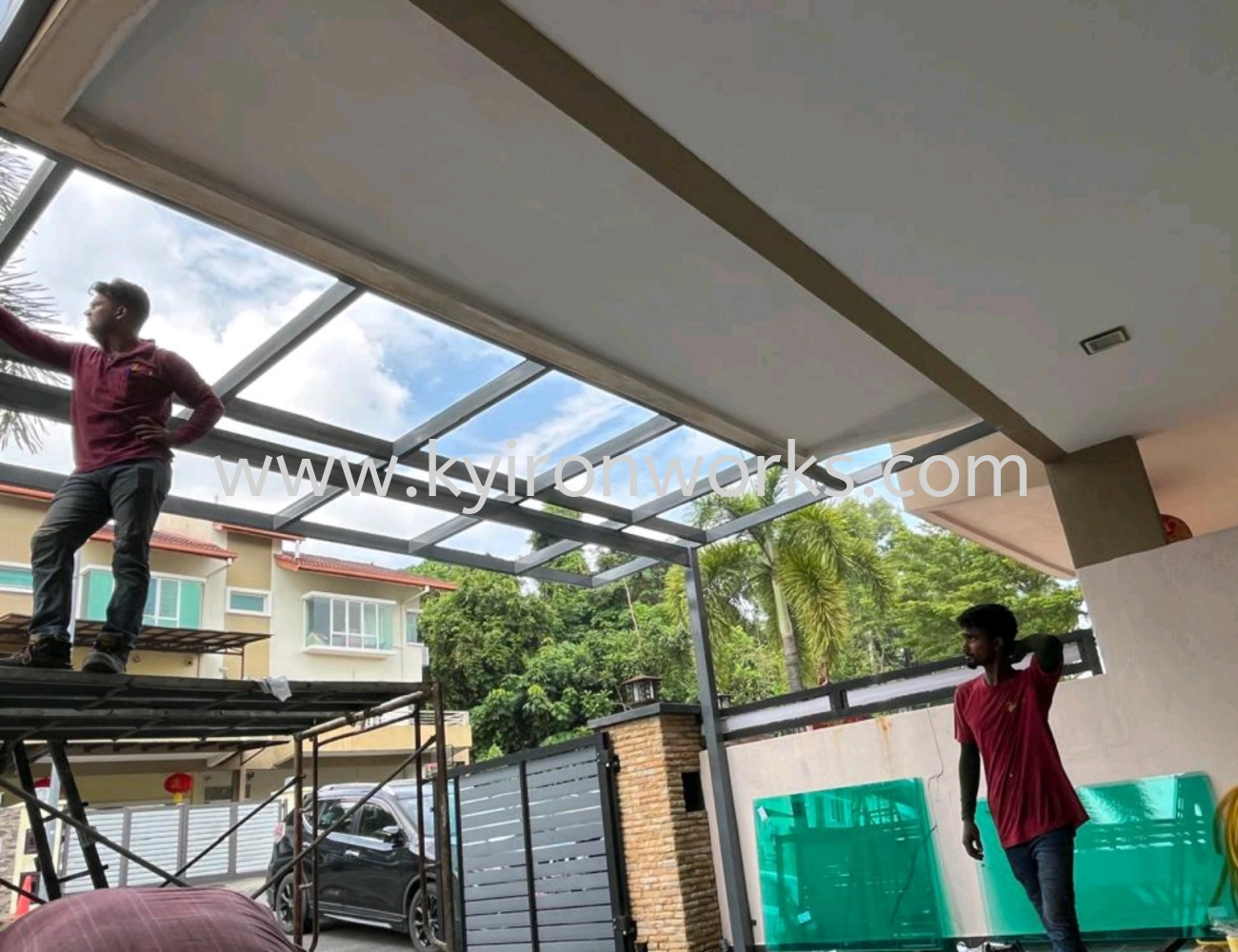 Mild Steel Laminate Glass(10mm) Roof Awning -Frame Ms 2x4(1.9)Hollow ,Bean IBean ,Pillar Ms 4x4(1.9)Hollow