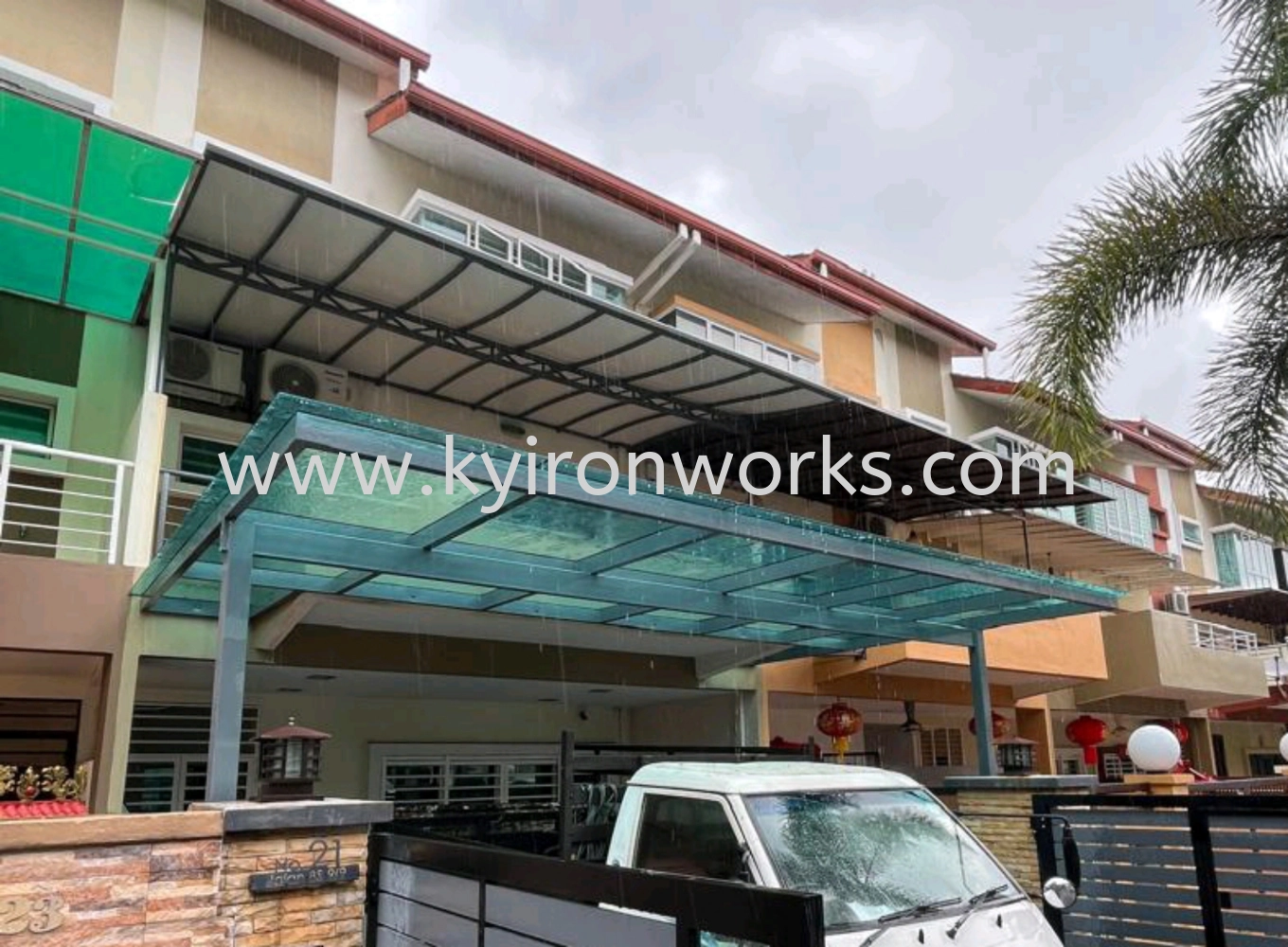 Mild Steel Laminate Glass(10mm) Roof Awning -Frame Ms 2x4(1.9)Hollow ,Bean IBean ,Pillar Ms 4x4(1.9)Hollow