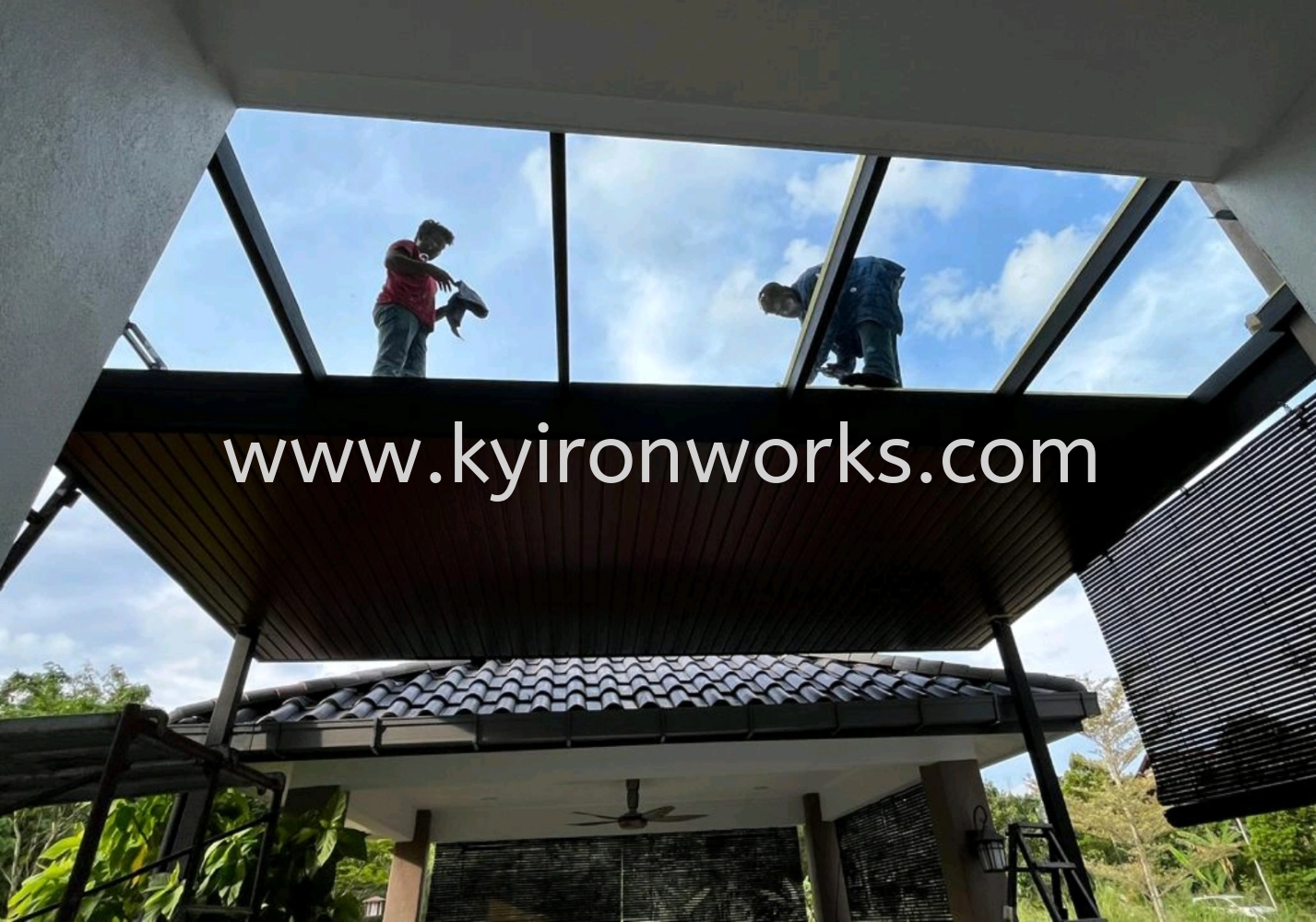 Mild Steel Aluminium Ceiling Strip Awning 