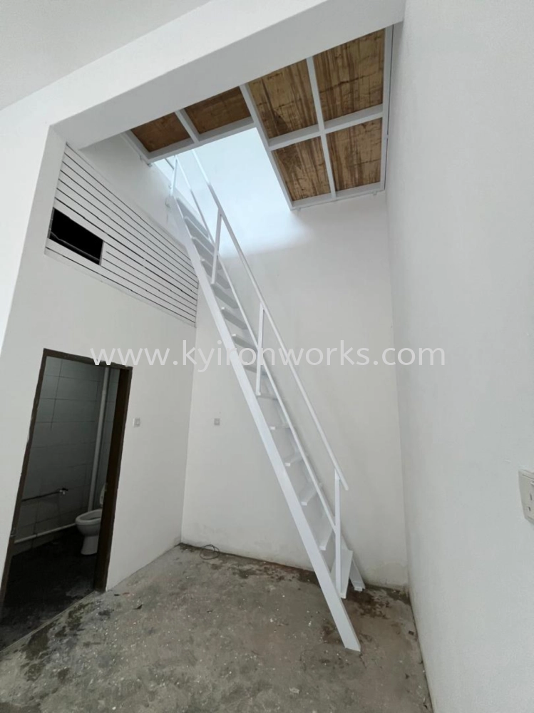 Mild Steel Platform (Staircase)