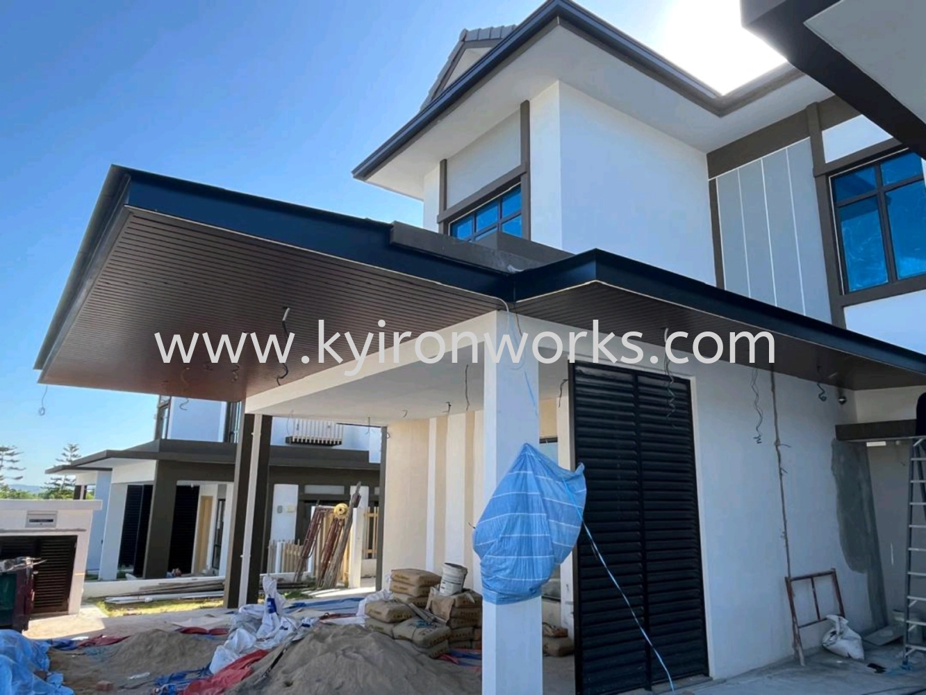 Mild Steel Aluminium Strip Ceiling Awning