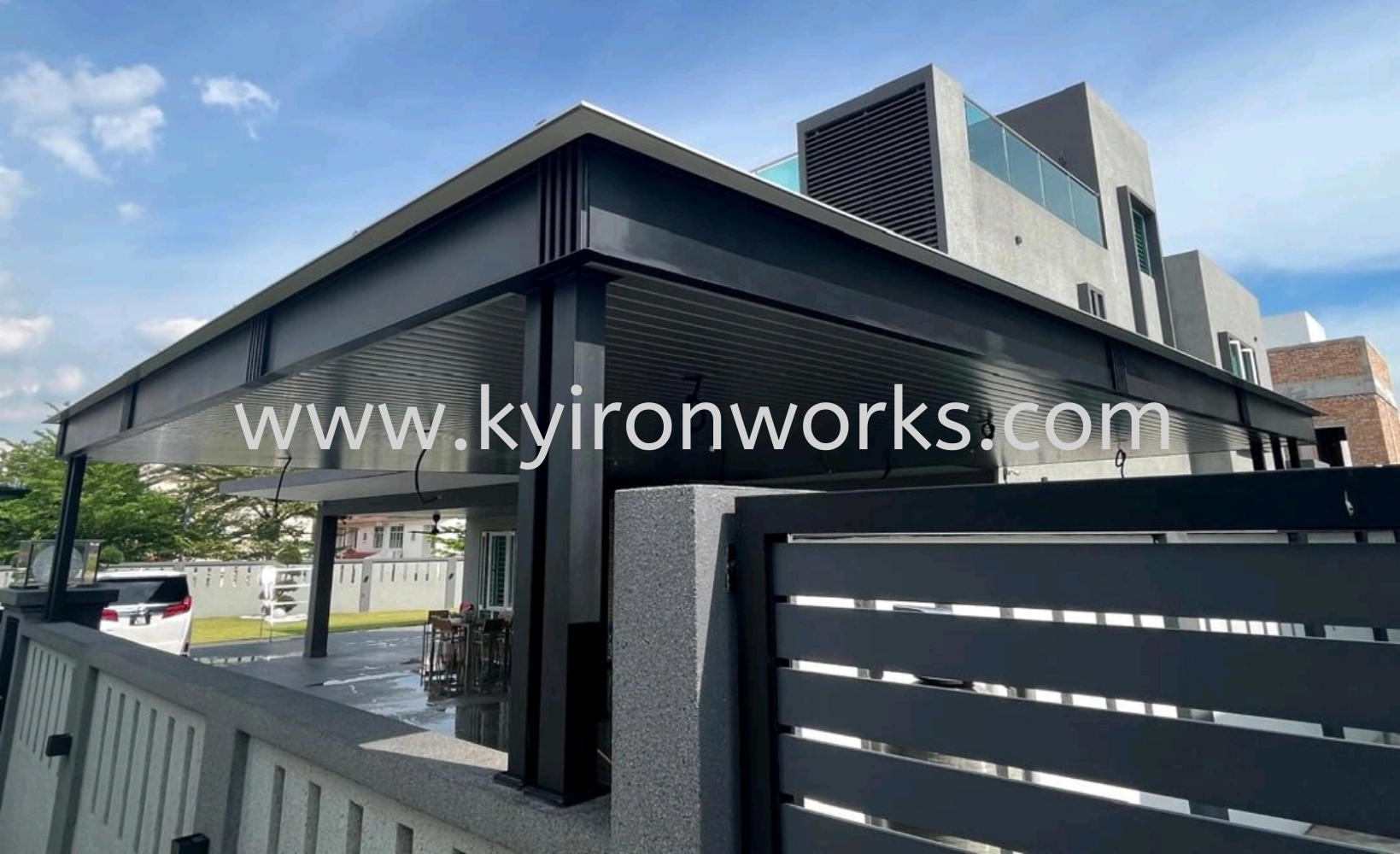 Mild Steel Aluminium Strip Ceiling Awning