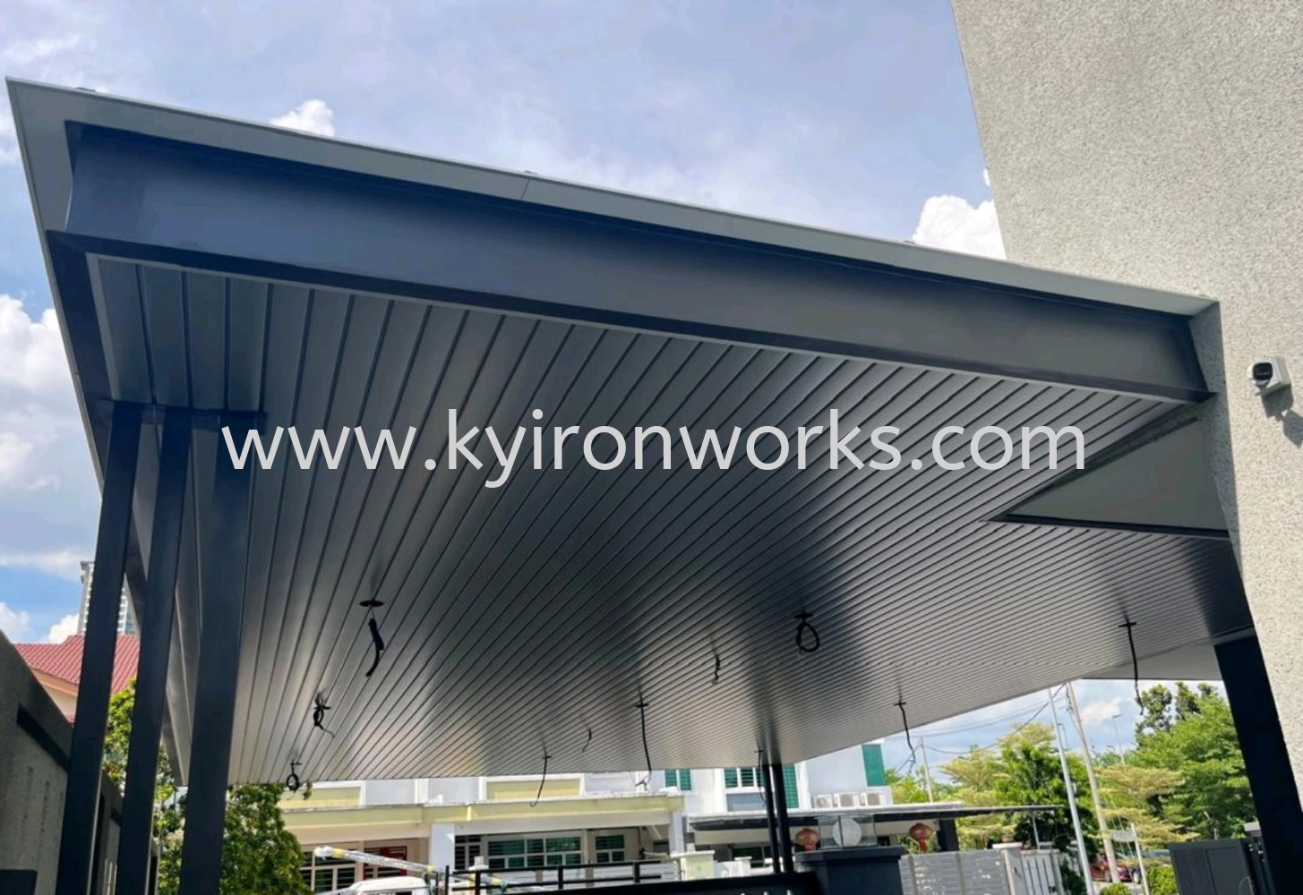 Mild Steel Aluminium Strip Ceiling Awning