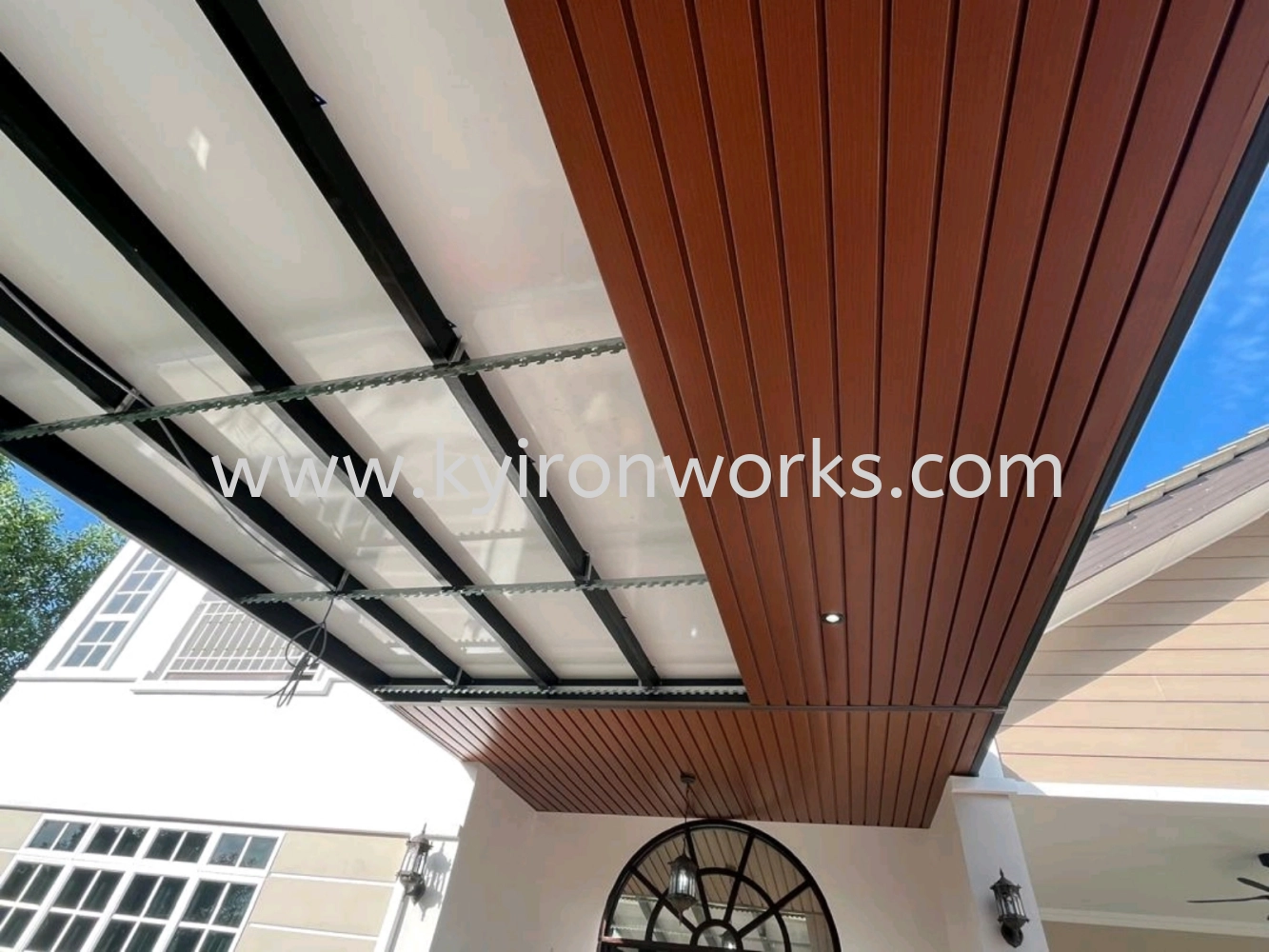 Mild Steel Aluminium Strip Ceiling Awning