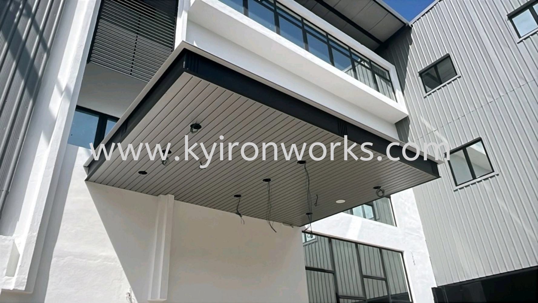 Mild Steel Aluminium Strip Ceiling Awning