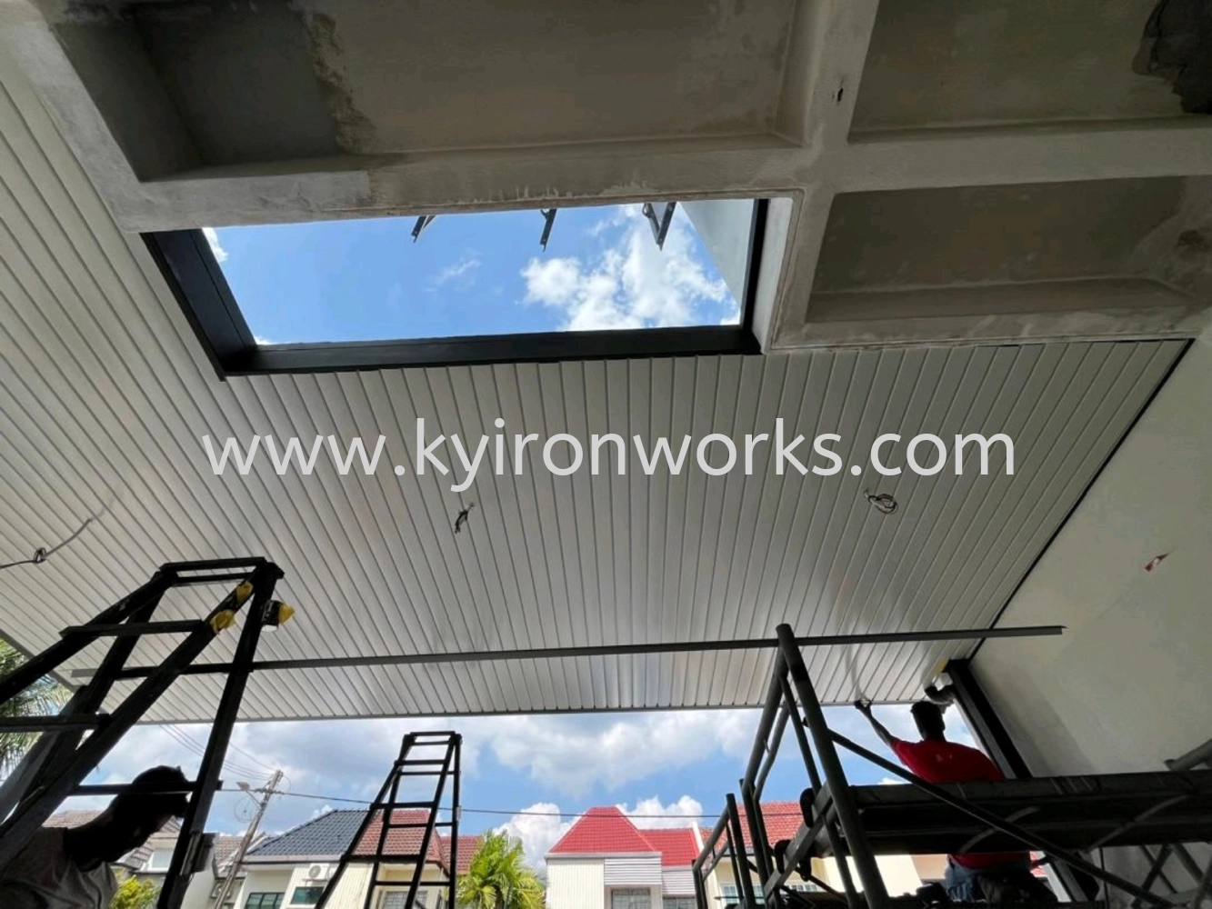 Mild Steel Aluminium Strip Ceiling Awning