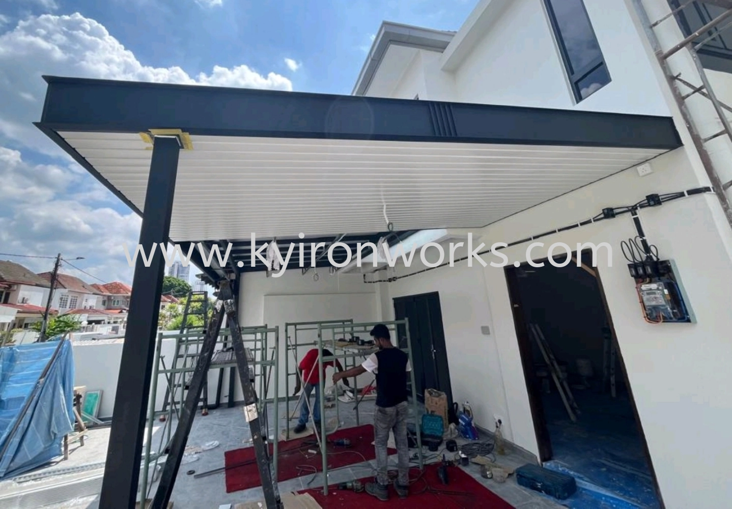 Mild Steel Aluminium Strip Ceiling Awning