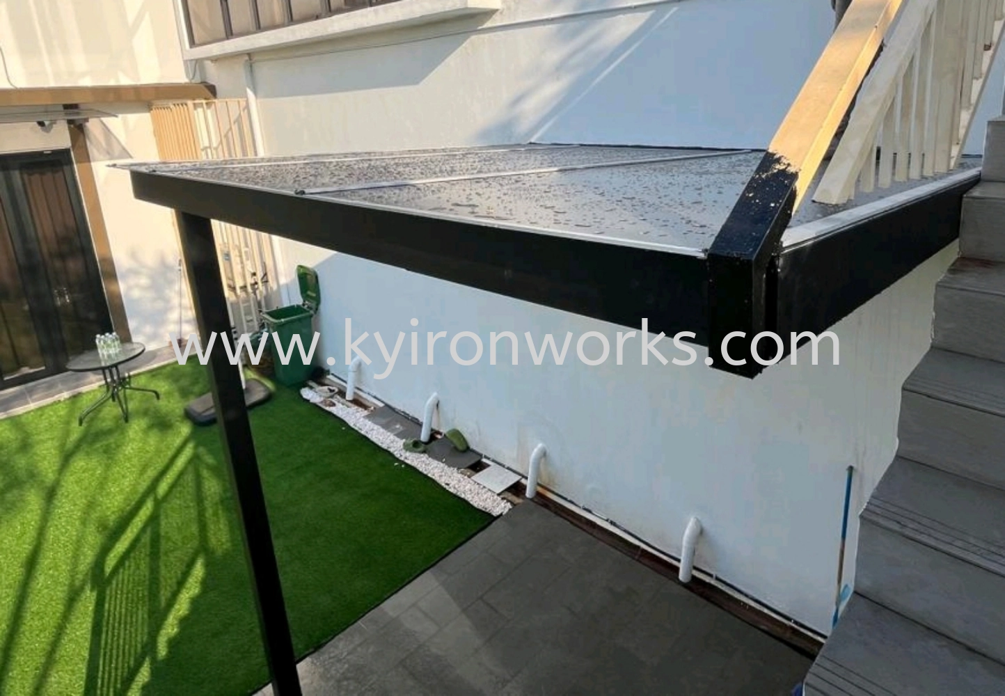 Mild Steel Aluminium Strip Ceiling Awning