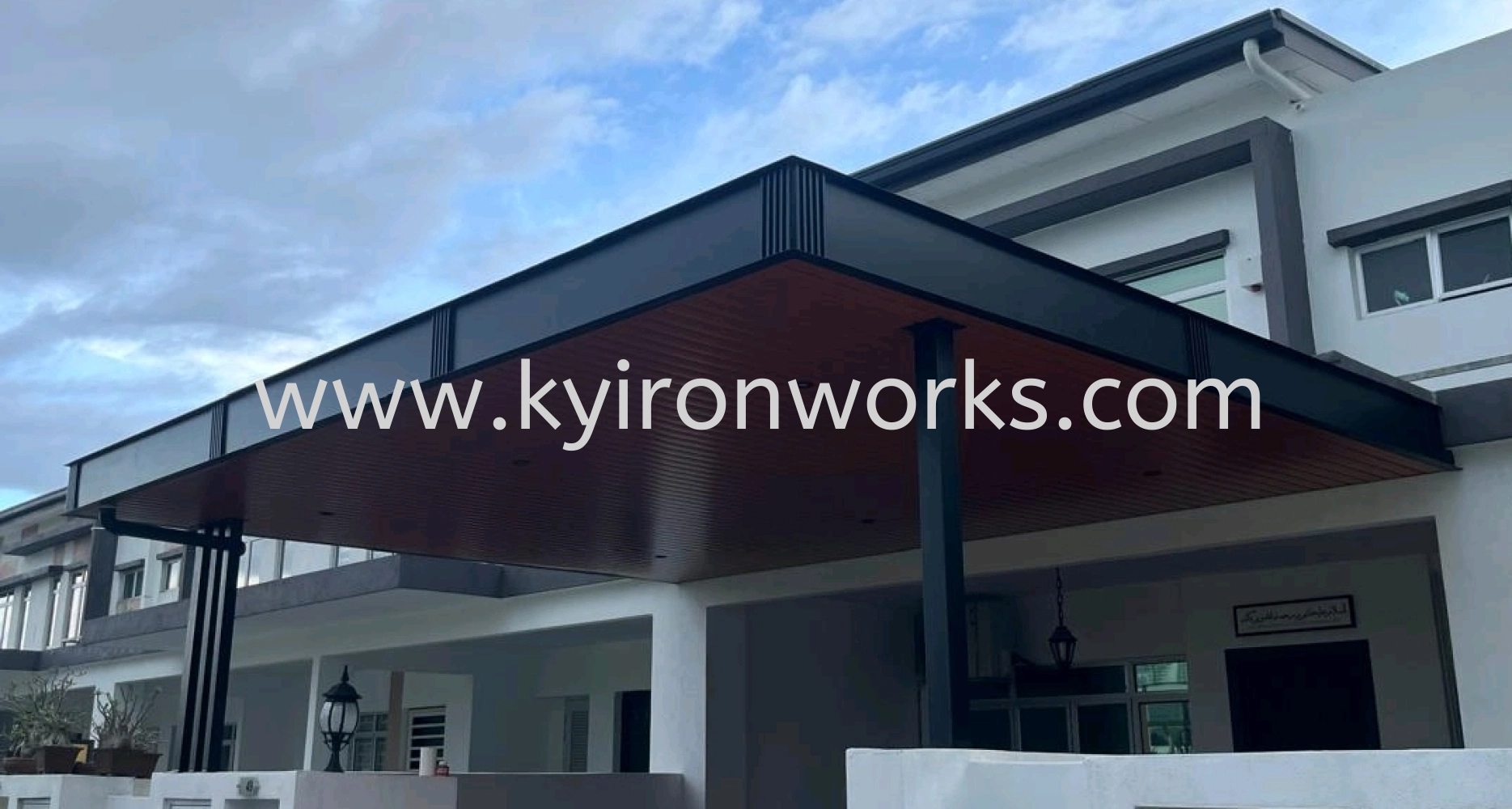 Mild Steel Aluminium Strip Ceiling Awning