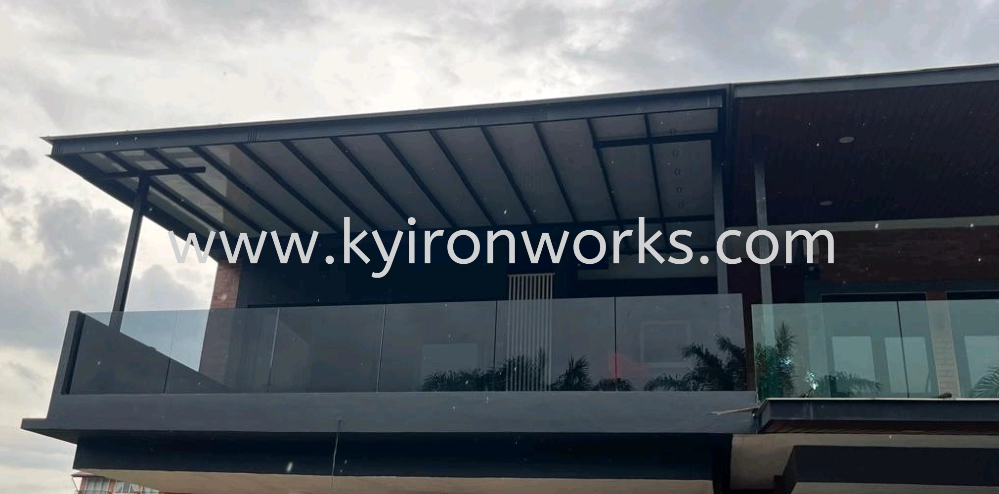 Mild Steel Aluminium Strip Ceiling Awning