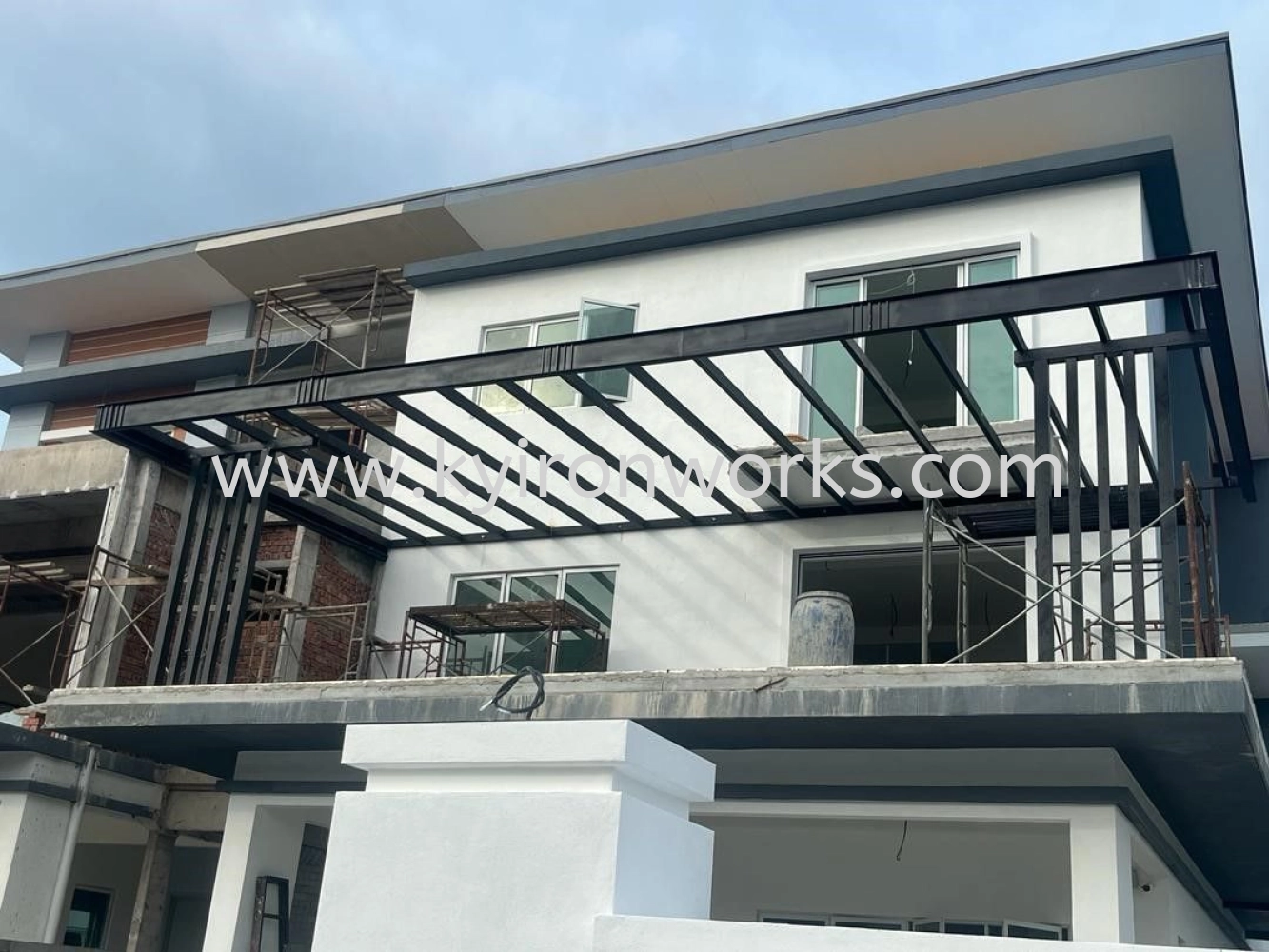 Mild Steel Aluminium Strip Ceiling Awning