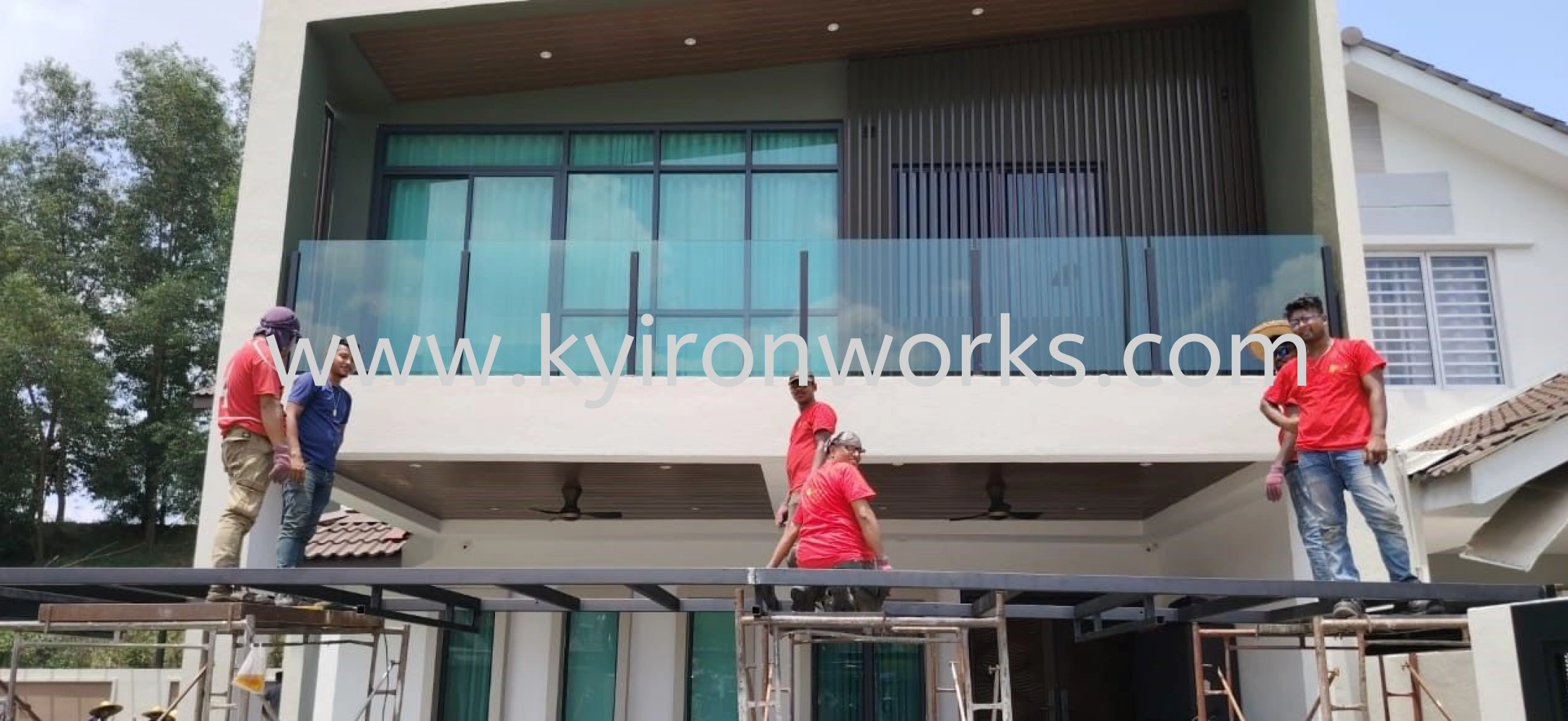 Mild Steel Aluminium Strip Ceiling Awning